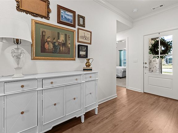 2nd image of 30 N Manhattan Way