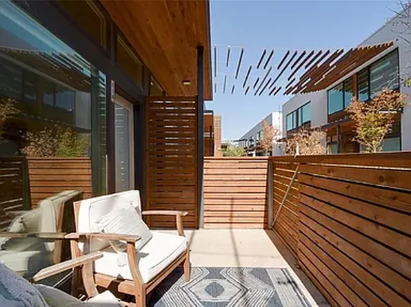 2002 E 7th St, Austin, TX