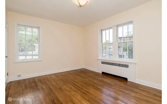 Rented by Douglas Elliman | media 7