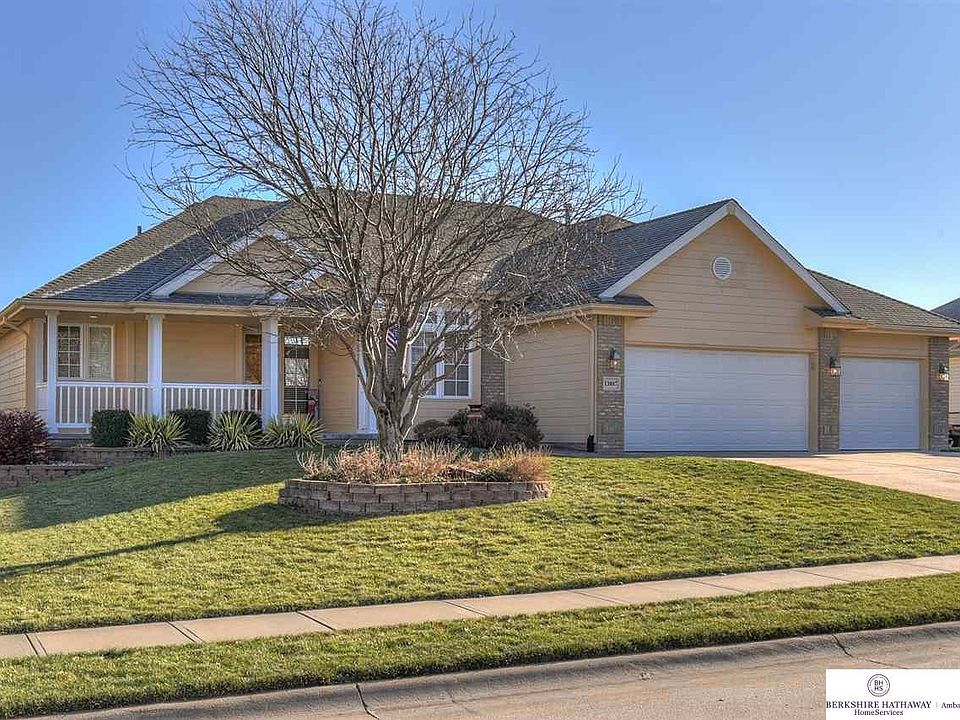 1st image of 13807 Tregaron Dr