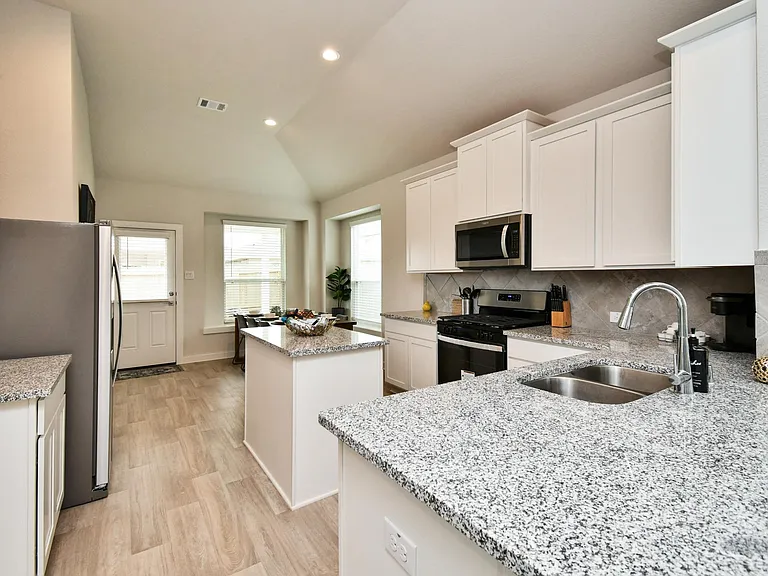7847 Grand Louis Way — Photo 9