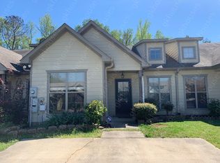 123 Winners Cir, Calera, AL 35040