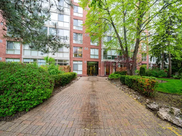 24 Southport St #146, Toronto, ON M6S 4Z1