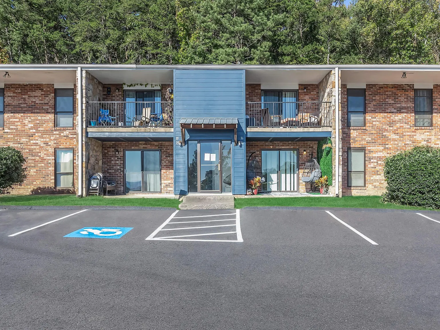 The Ridge Apartments — Photo 1