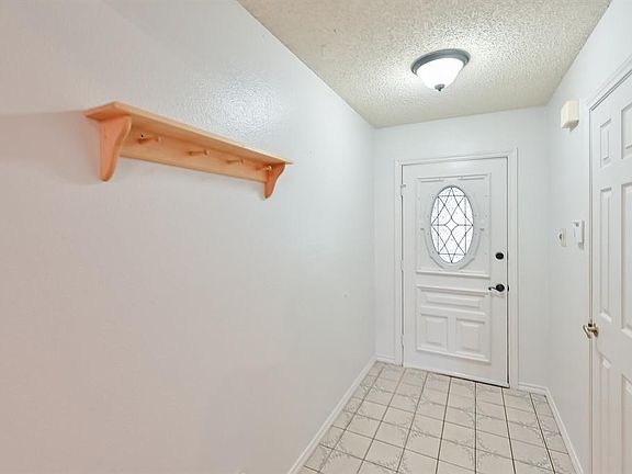 4th image of 4707 Audubon Dr