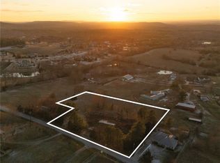 3701 N Gulley Rd, Fayetteville, AR 72703