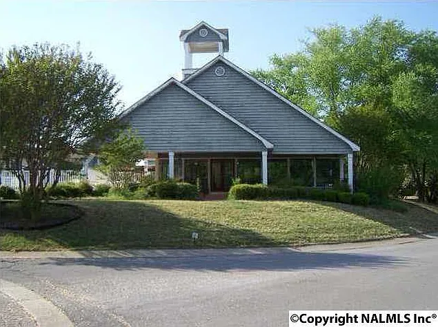 215 Waters Edge Ln — Photo 8
