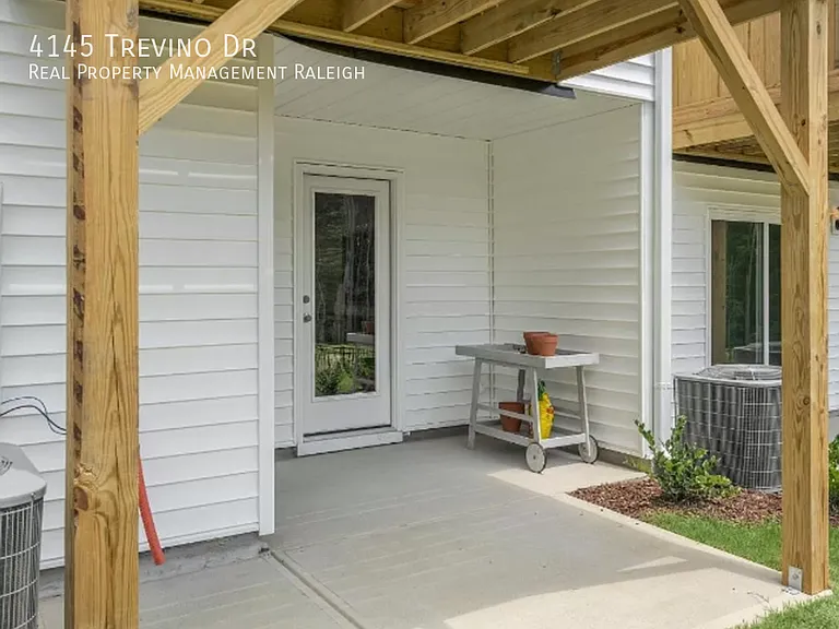 4145 Trevino Dr — Photo 7