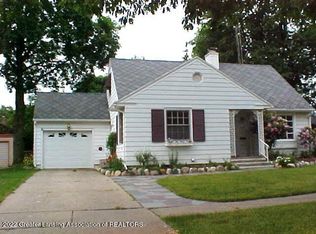 1223 N Genesee Dr, Lansing, MI 48915