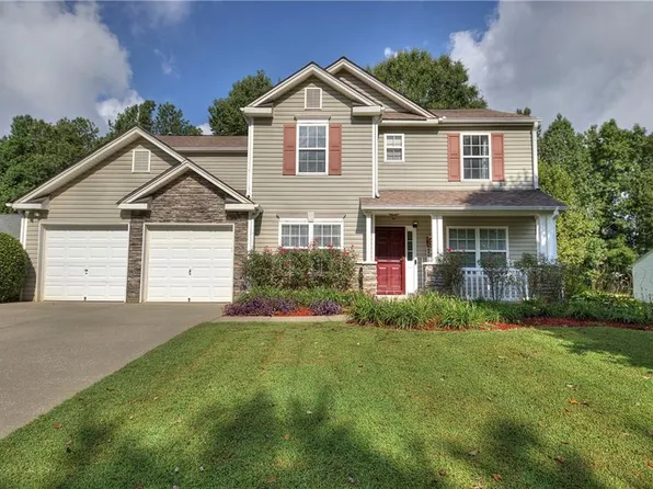 62 Glenabbey Dr NW, Cartersville, GA 30120