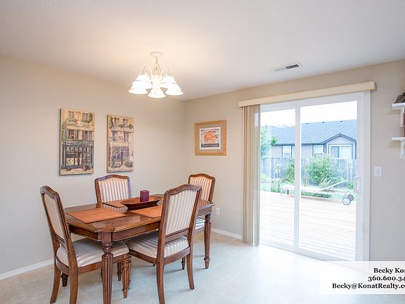 5th image of 16404 NE 80th St