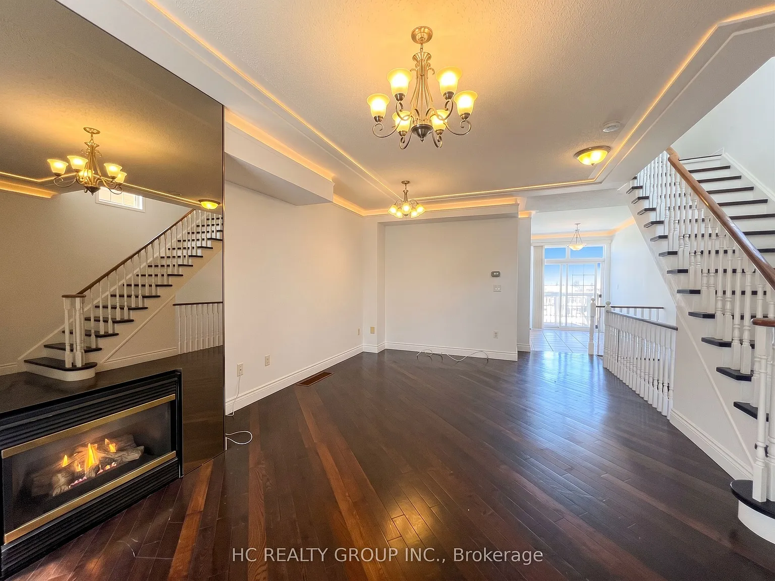 3 bed, $3,200 — Photo 2