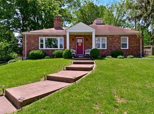 3130 Dillon Dr, Saint Louis, MO 63125