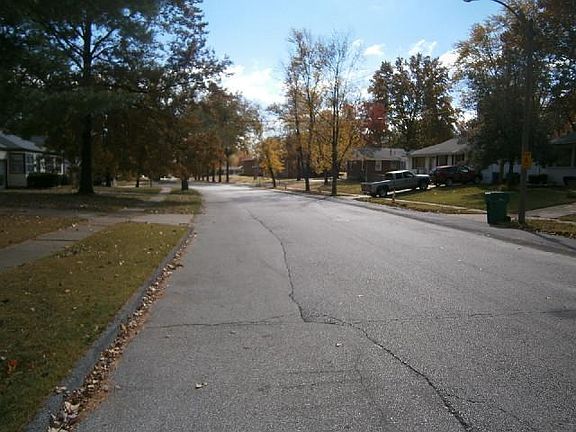 5th image of 10056 Ashbrook Dr