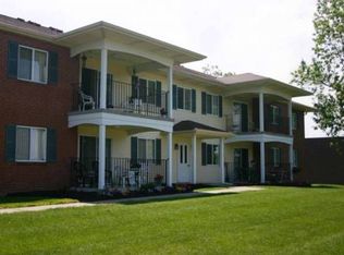 27 Carlee Ct APT 6, Rochester, NY 14616