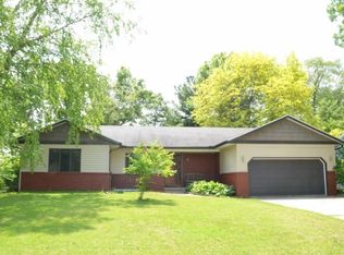 1601 Sapphire Way, Sun Prairie, WI 53590