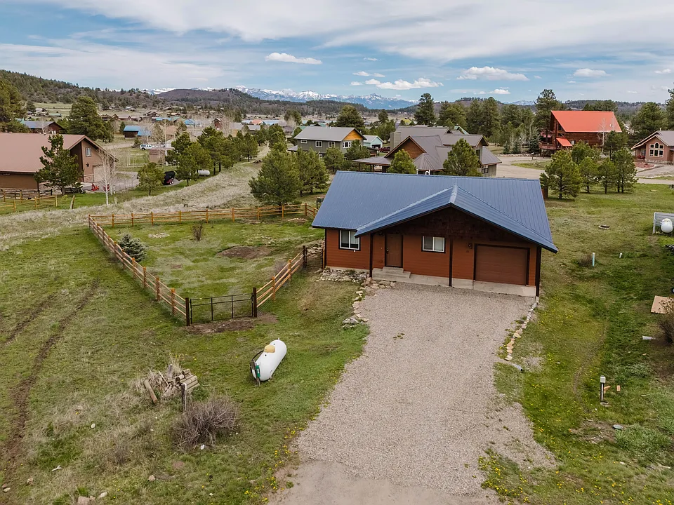 55 Navajo Ct