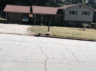 2110 Chestnut Hill Cir, Decatur, GA 30032