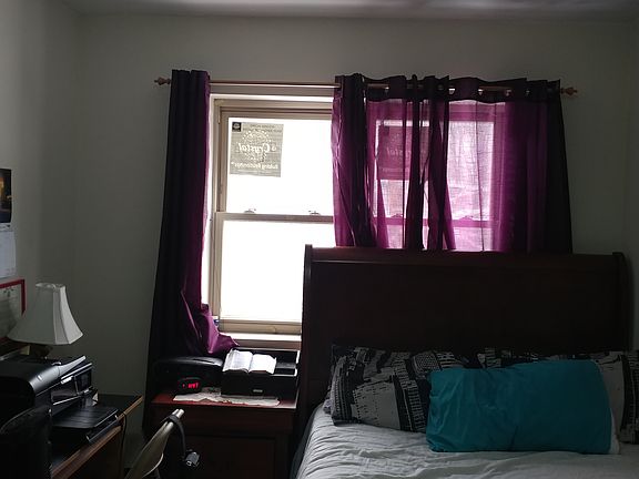 2nd image of 236 Hawthorne St #2A