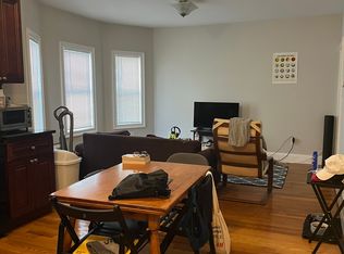 15 Eastman St #1F, Medford, MA 02155