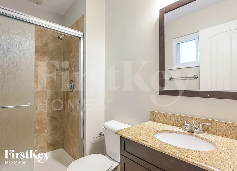 611 Lakewood Dr — Photo 14