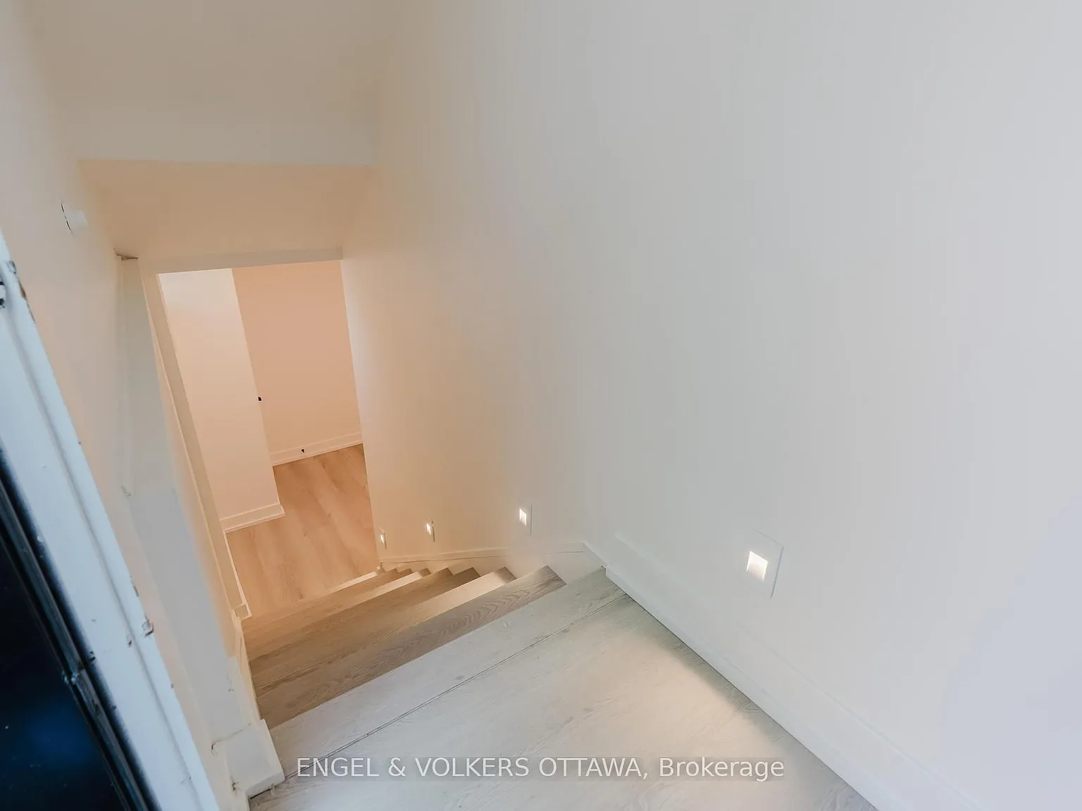 1 bed, $1,600 — Photo 4