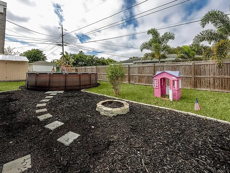 8920 109th Ln — Photo 29