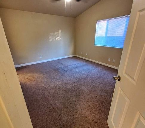 5th image of 1152 Kimball St
