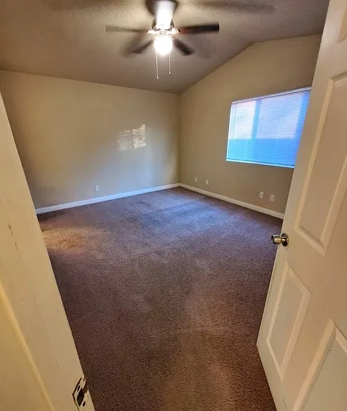 1152 Kimball St — Photo 8