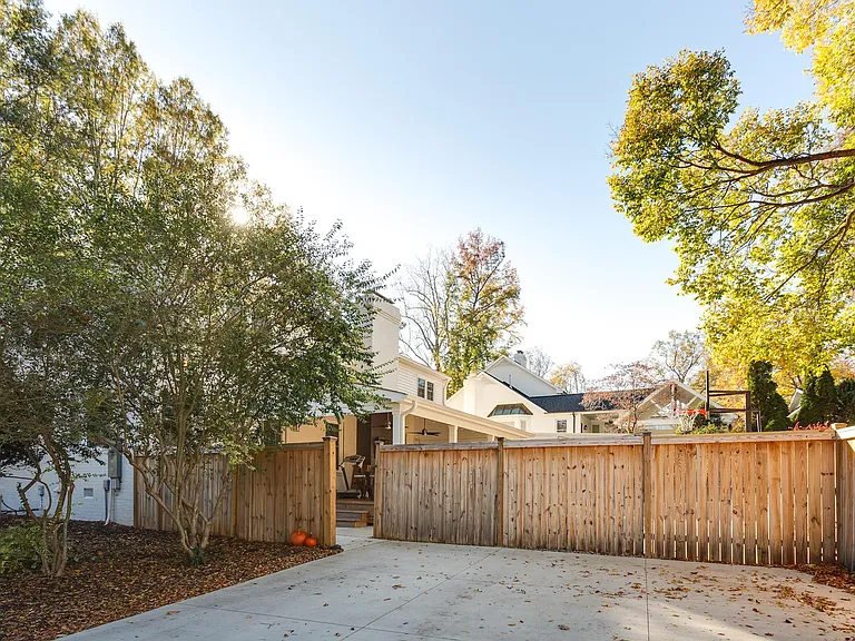 3800 Madison Ave — Photo 33