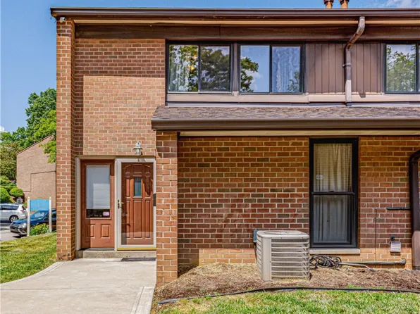 3711 Allendale Cir, Pittsburgh, PA 15204