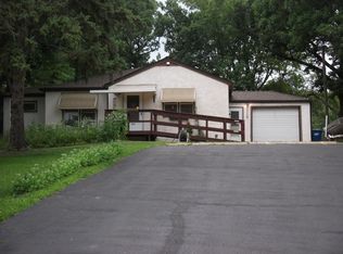 279 Demont Ave E, Little Canada, MN 55117