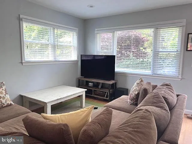 630 S Payne St — Photo 10