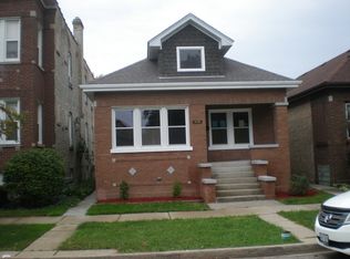 1230 Scoville Ave, Berwyn, IL 60402