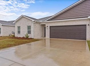 111 Jennie Dr, Dothan, AL 36301