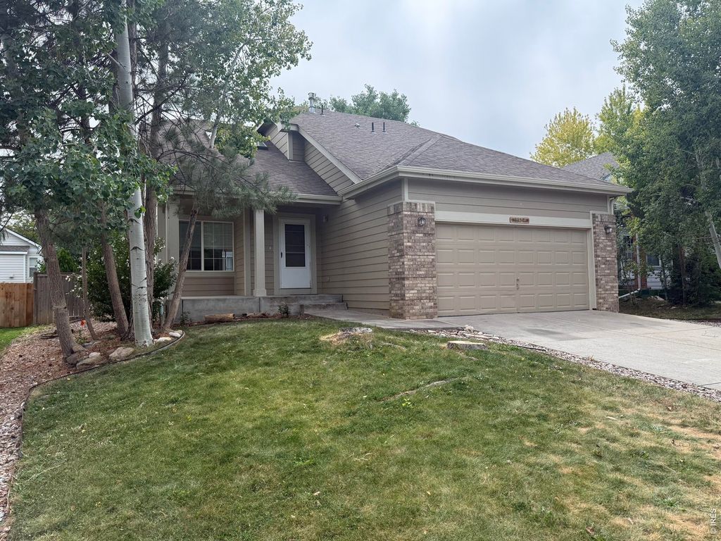 4152 Lookout Dr
