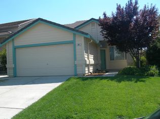 592 Edenderry Dr, Vacaville, CA 95688