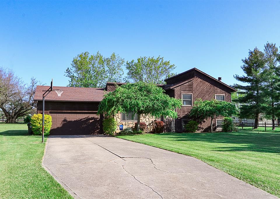1st image of 4138 Bayberry Ct