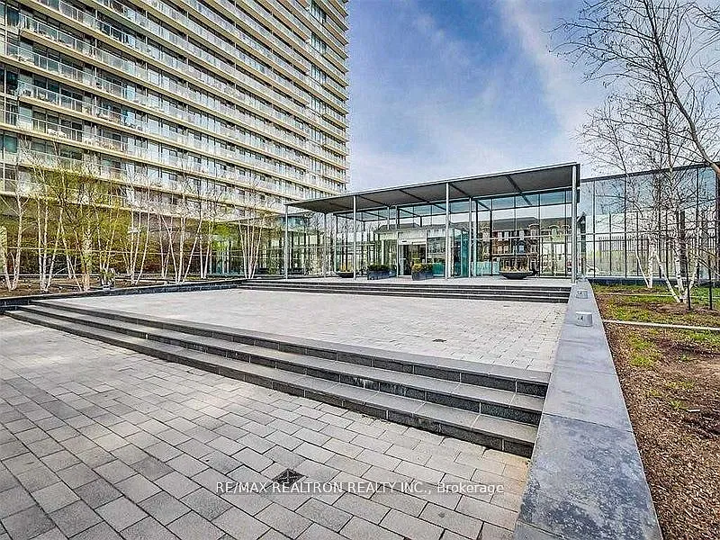 1 bed, $2,600 — Photo 3