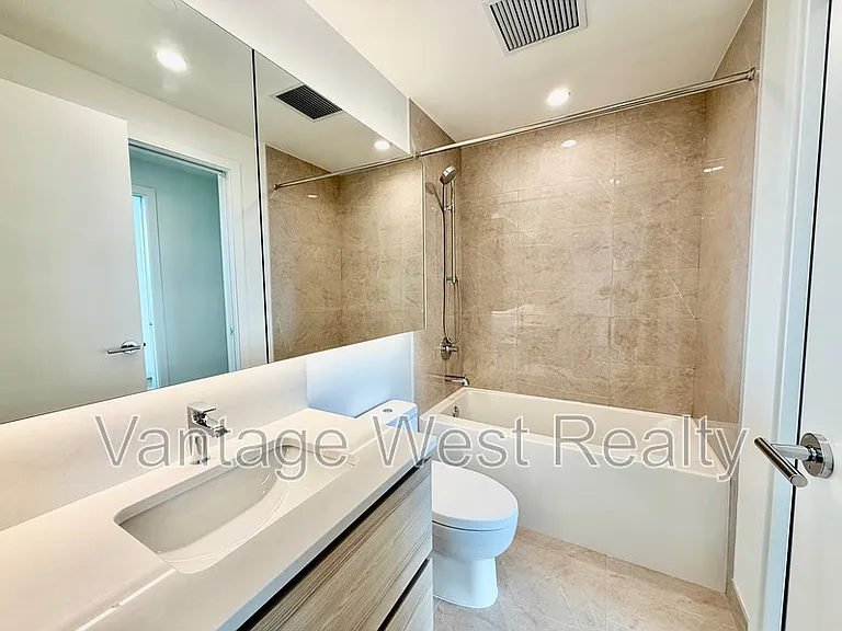 1626 Water St #2403 — Photo 14