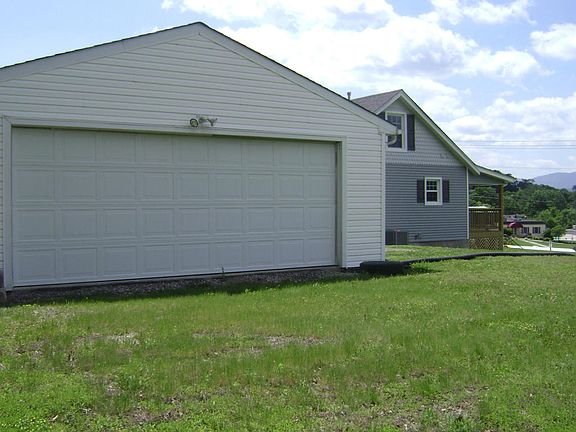 5th image of 514 Dalewood Ave