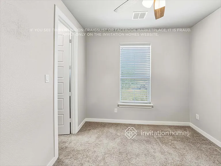 2533 Stella Ln — Photo 12