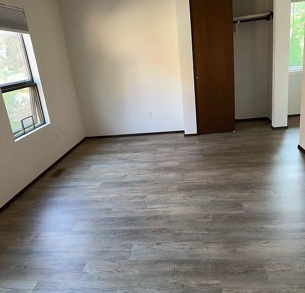 12020 SE 42nd Ct — Photo 5