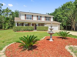 1202 Merritt Ln, Ocean Springs, MS 39564