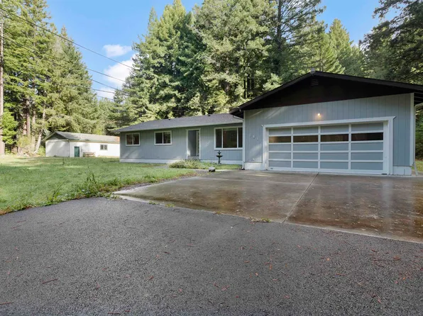 191 Turnbull Ln, Crescent City, CA 95531