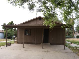 1850 Sheridan St #3/4, Selma, CA 93662