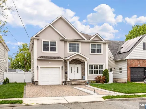 180 Terrace Ave, Lodi, NJ 07644