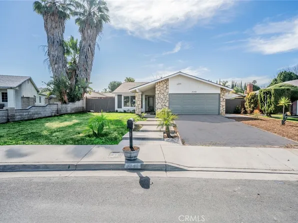 3048 Strassbourg Dr, Riverside, CA 92504