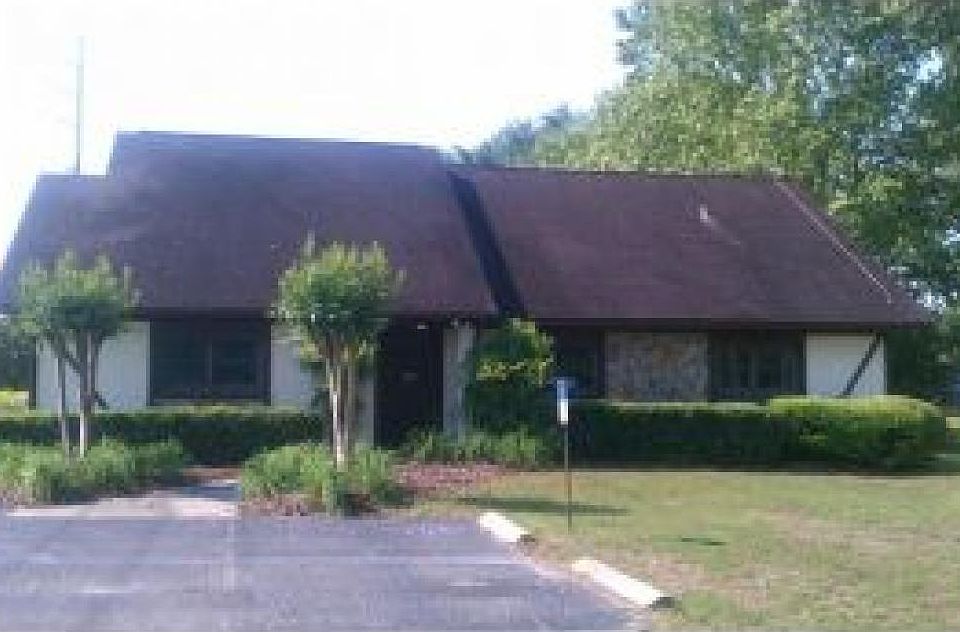 2nd image of 2140 SE 58th Ave