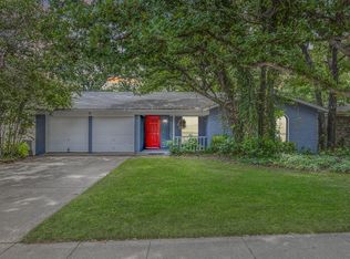2621 Colleen Dr, Arlington, TX 76016